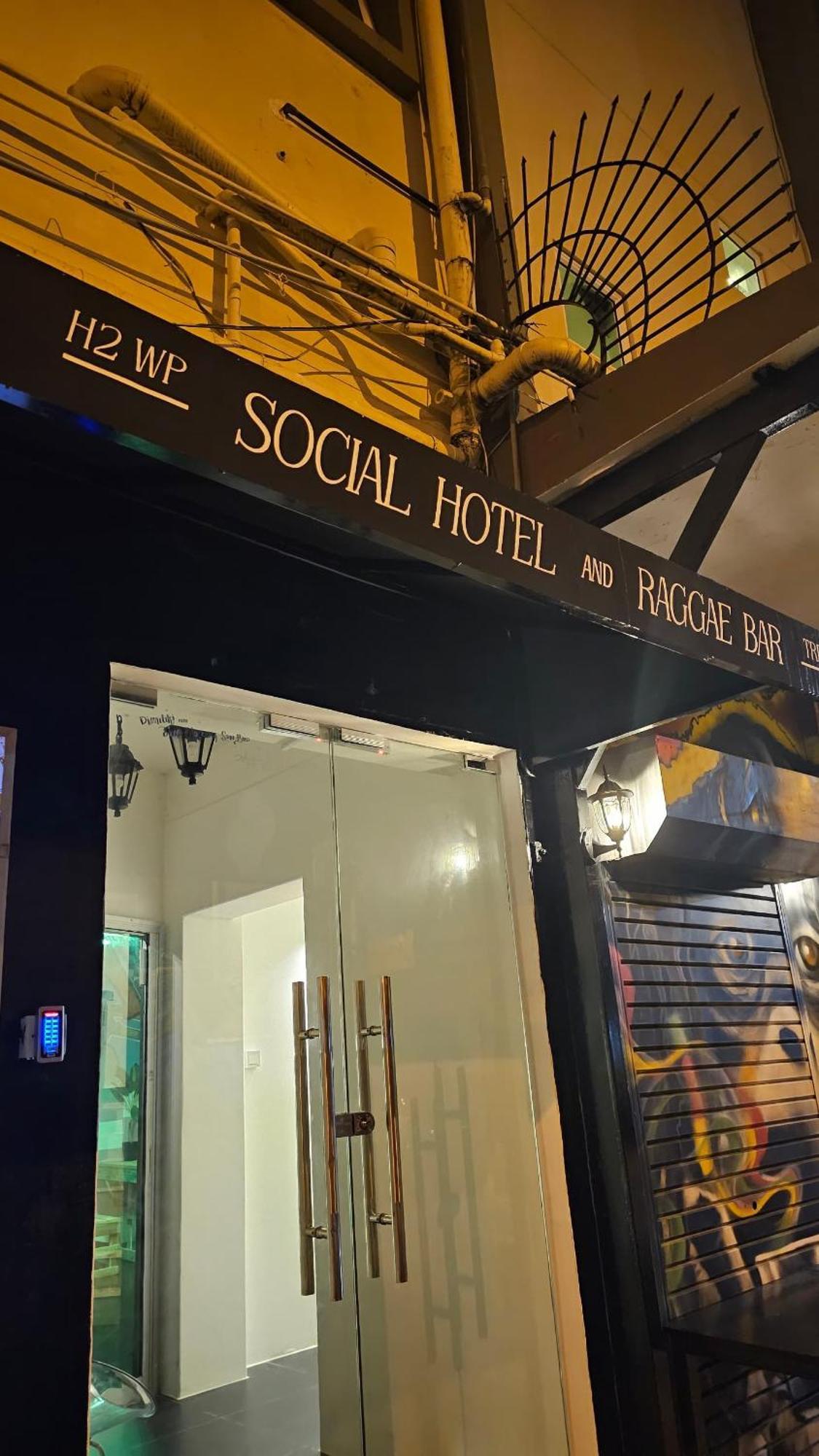 קוטה קינבלו H2 Worldpackers , The Social Hotel מראה חיצוני תמונה